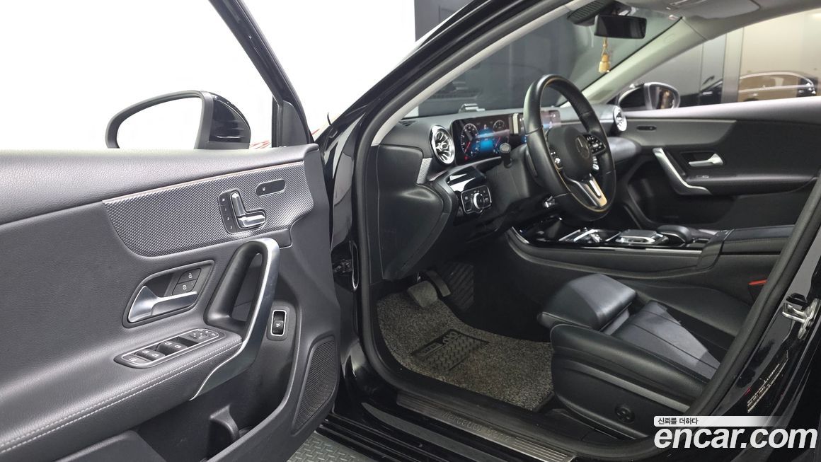 Mercedes-Benz A-Class 2020