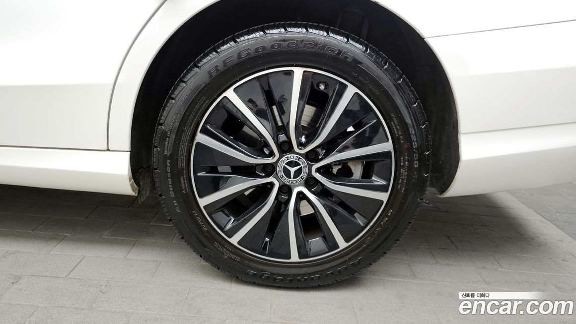 Mercedes-Benz C-Class 2020