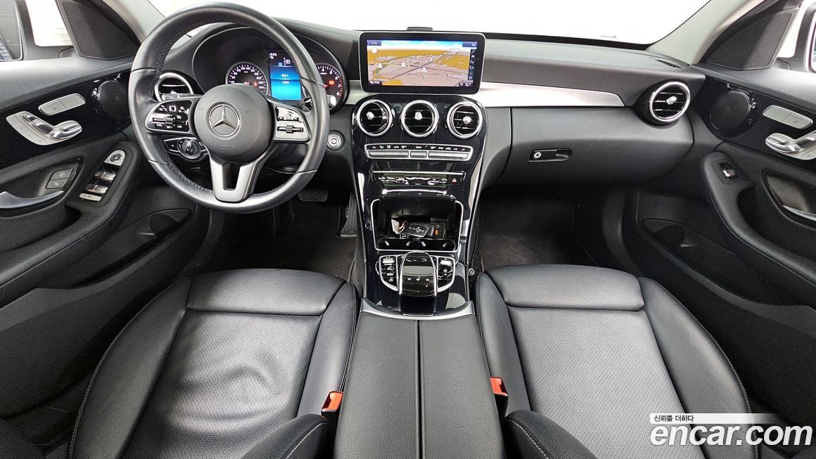 Mercedes-Benz C-Class 2020