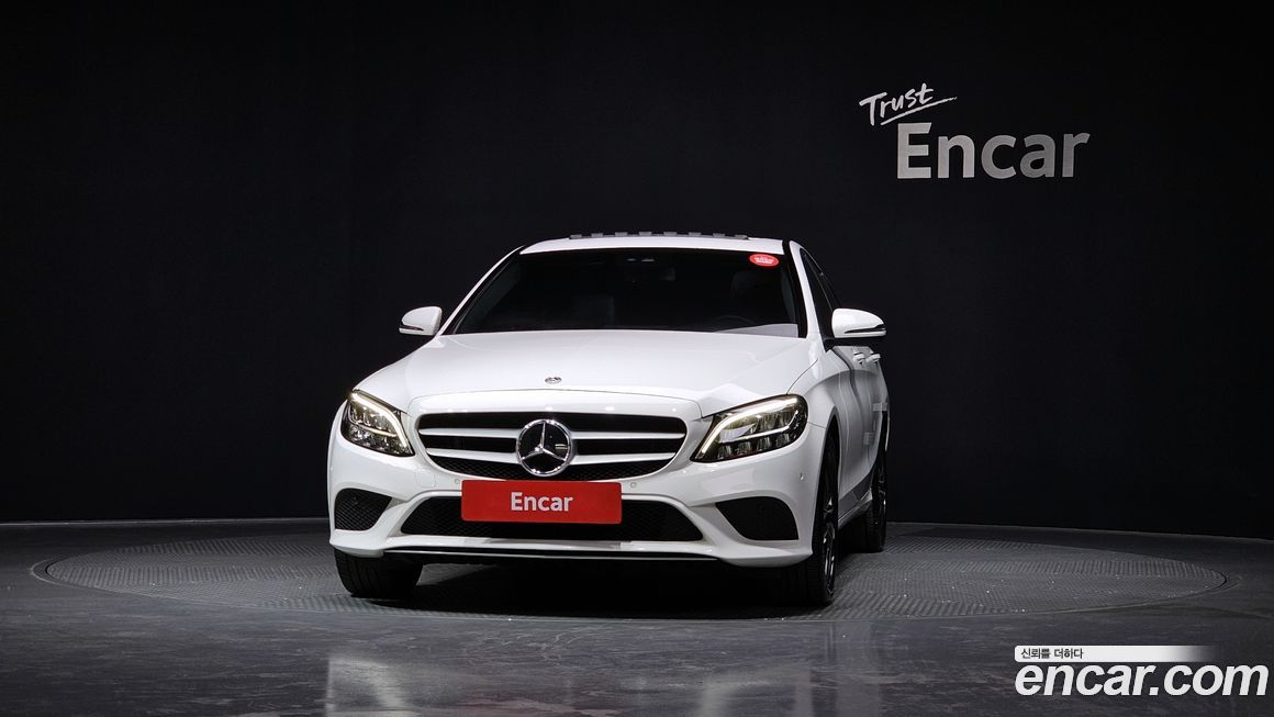 Mercedes-Benz C-Class 2020