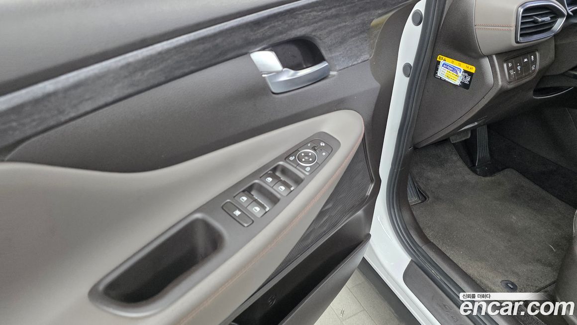 Hyundai Santafe 2020