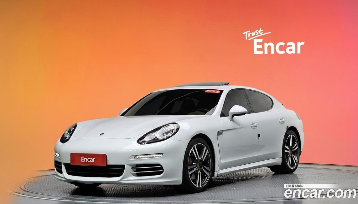 Porsche Panamera 2014