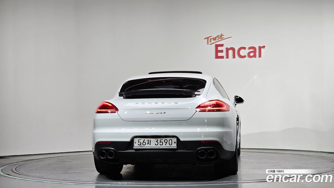 Porsche Panamera 2014