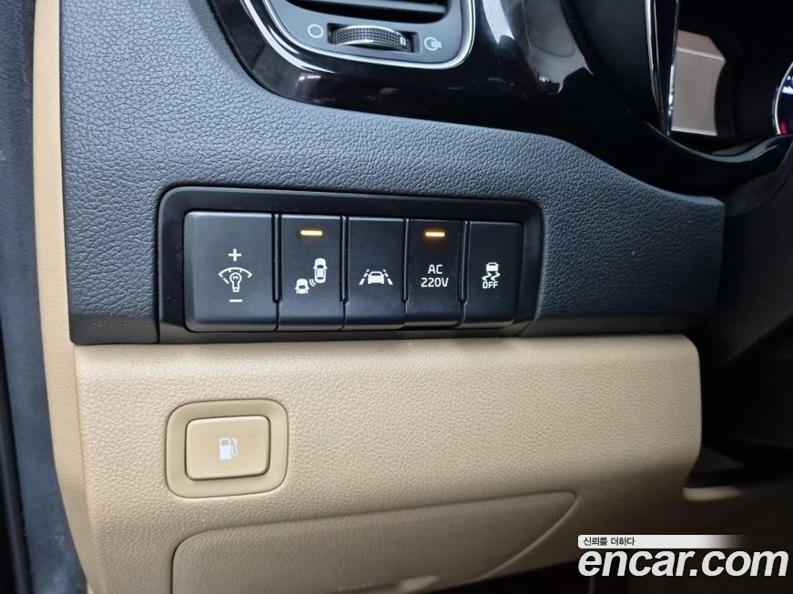 Kia Canival 2020