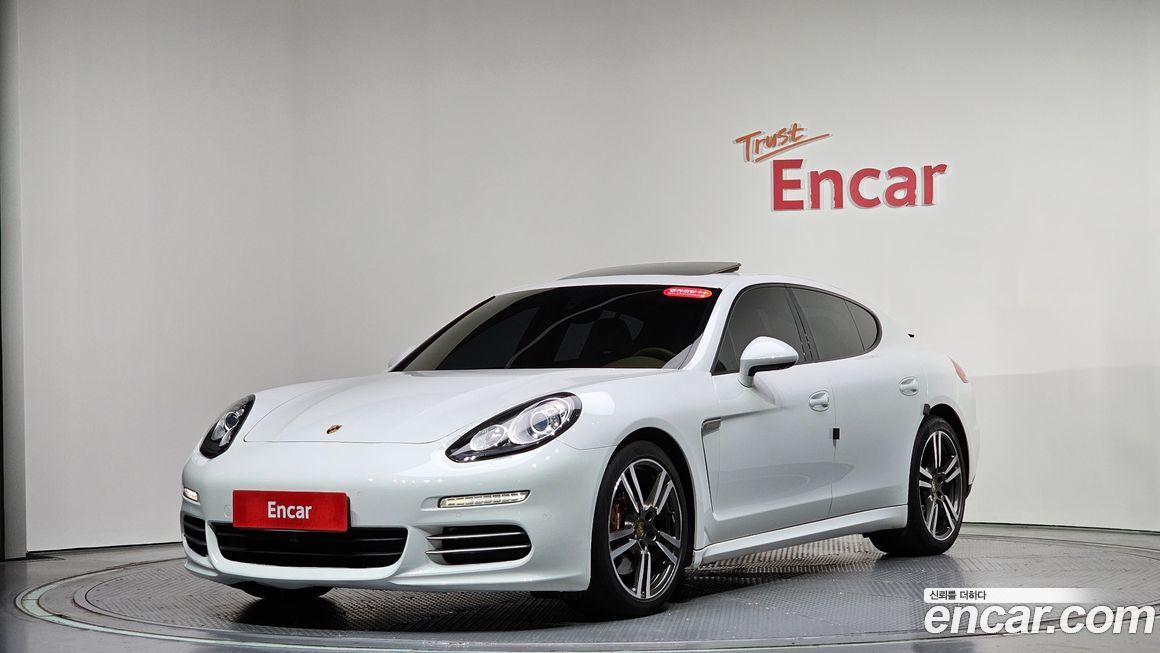 Porsche Panamera 2014