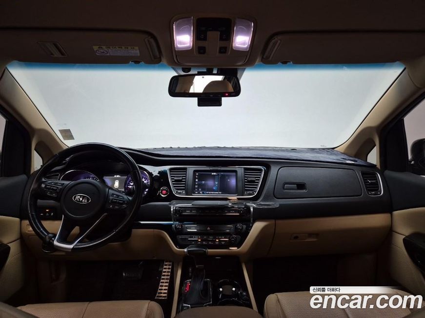 Kia Canival 2020