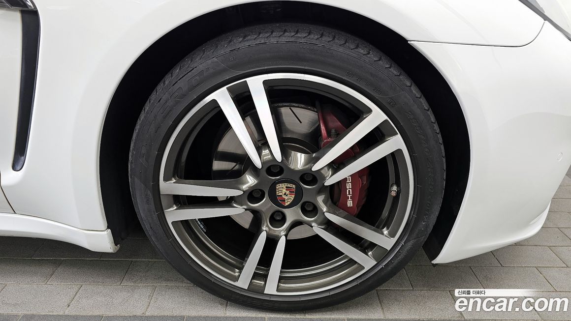 Porsche Panamera 2014