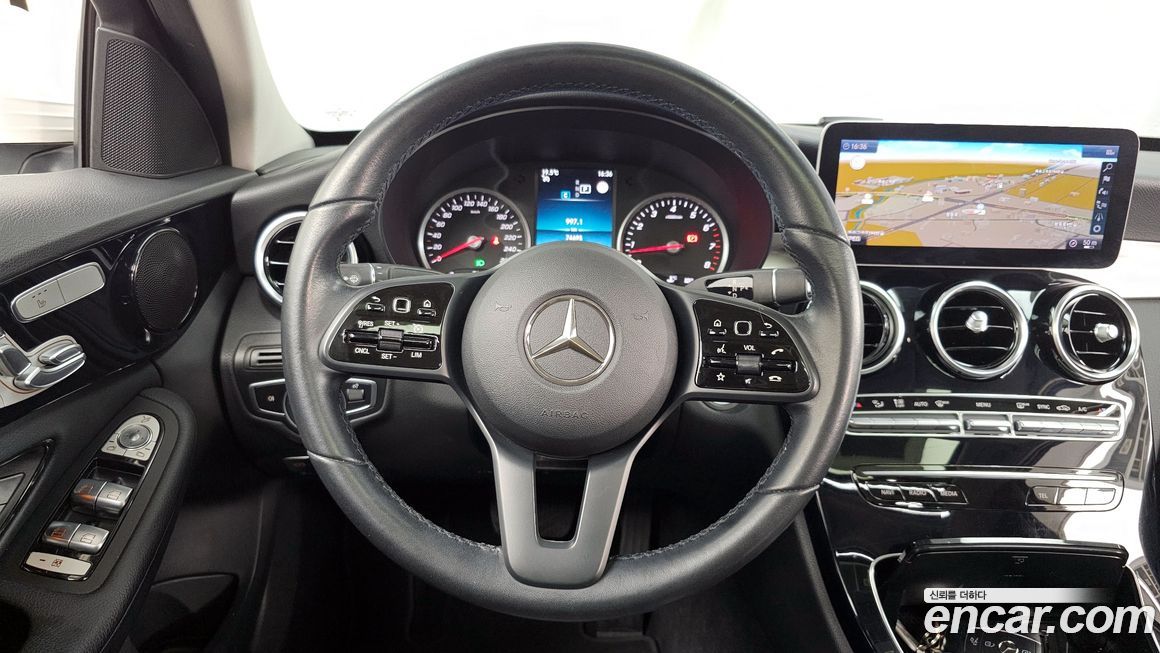 Mercedes-Benz C-Class 2020