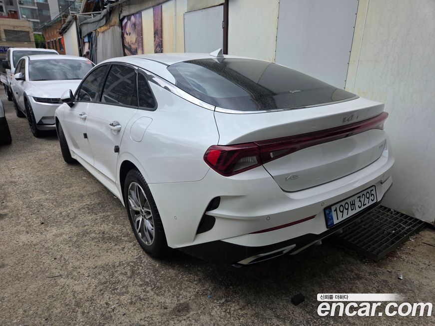 Kia K5 2023