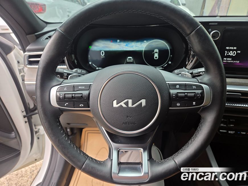 Kia K5 2023