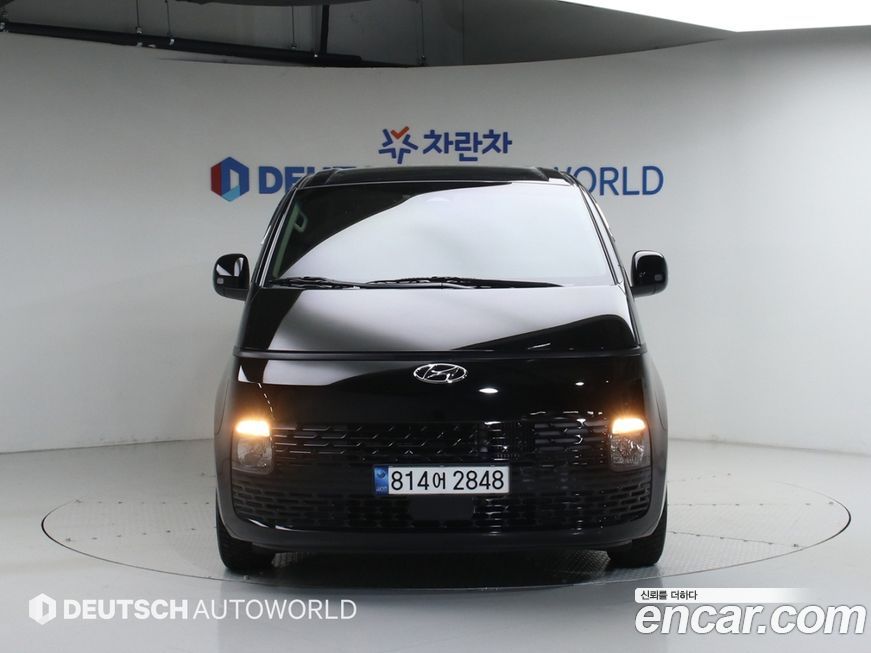 Hyundai Staria 2022