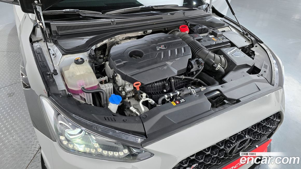 Hyundai Veloster 2022