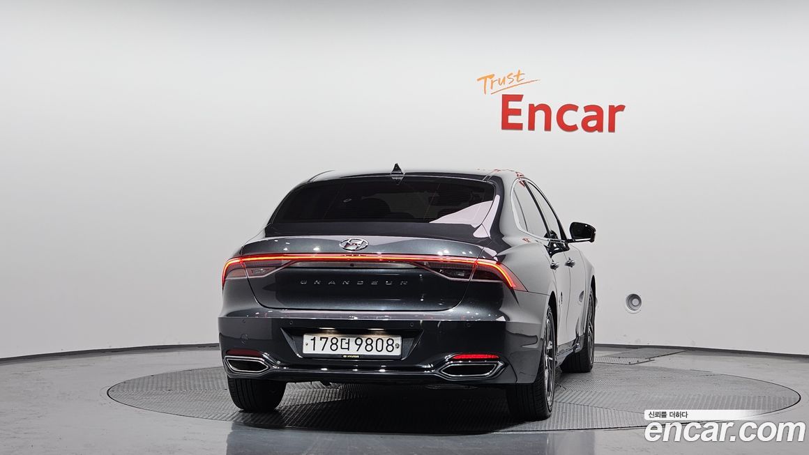 Hyundai Grandeur 2020