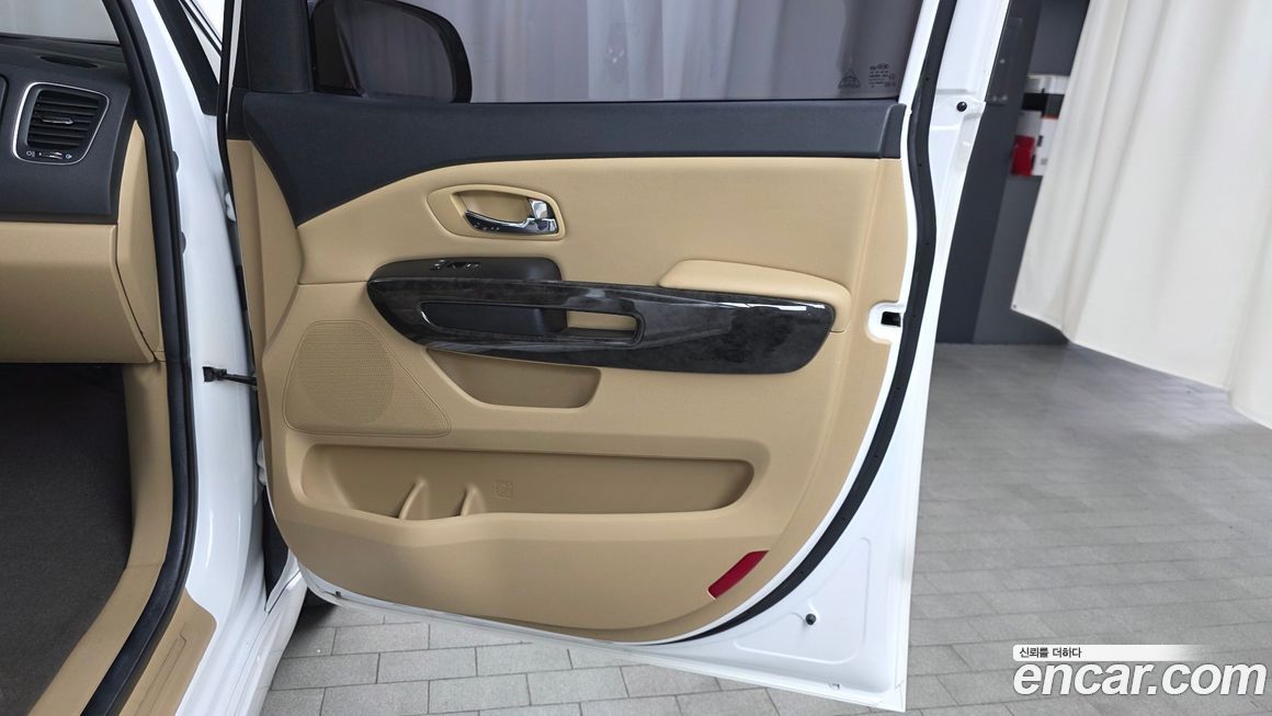 Kia Canival 2020