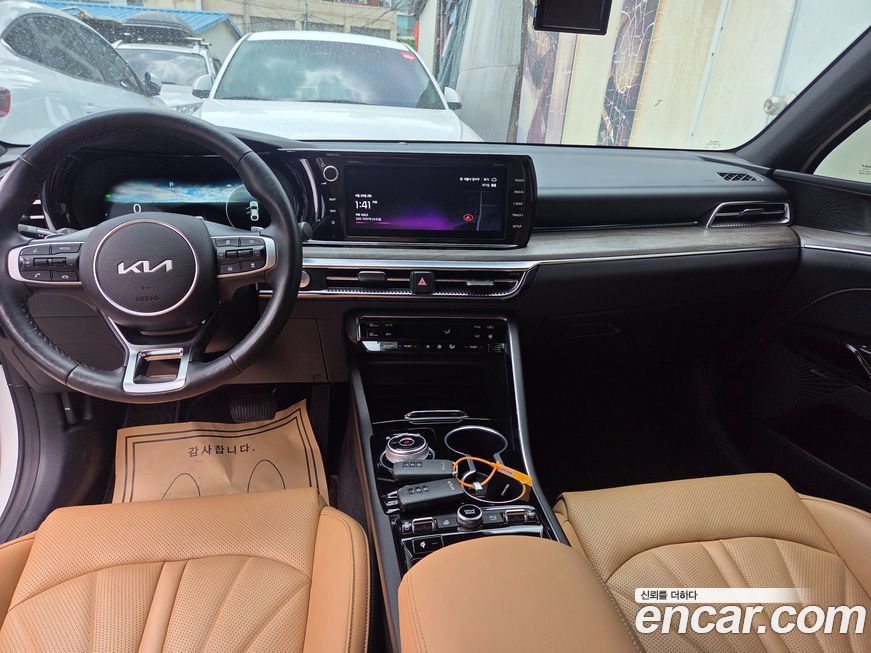 Kia K5 2023