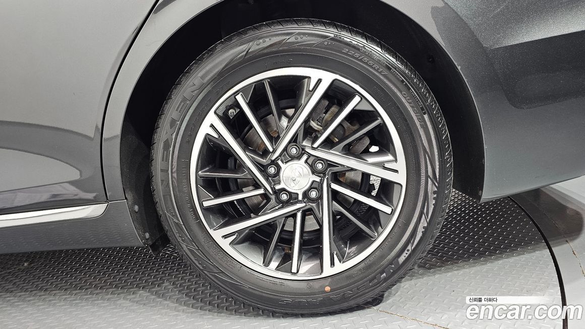 Hyundai Grandeur 2020