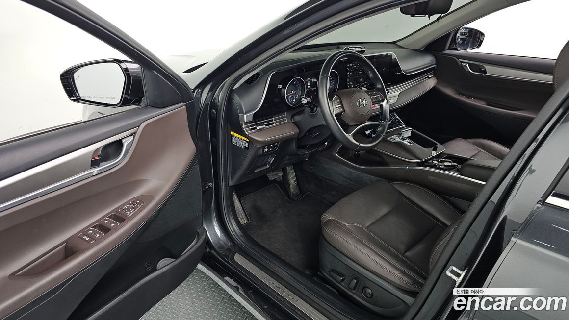 Hyundai Grandeur 2020