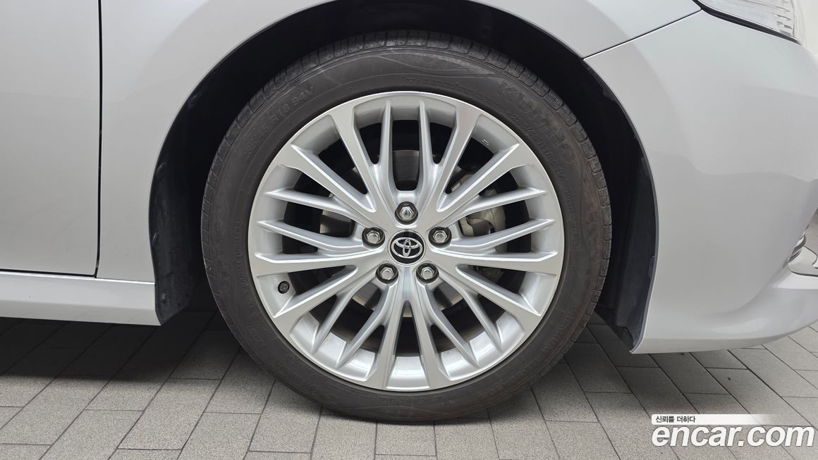 Toyota Camry 2018