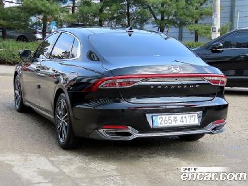 Hyundai Grandeur 2022