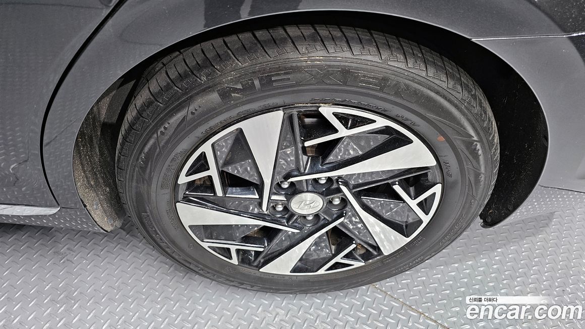Hyundai Grandeur 2021