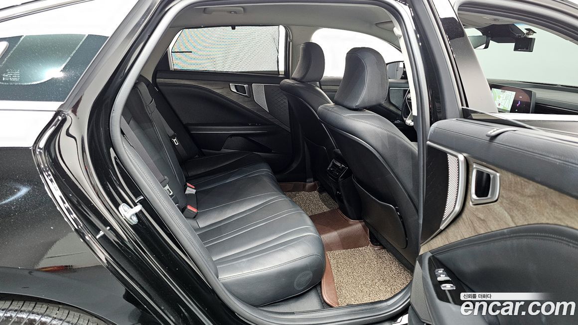 Kia K8 2023