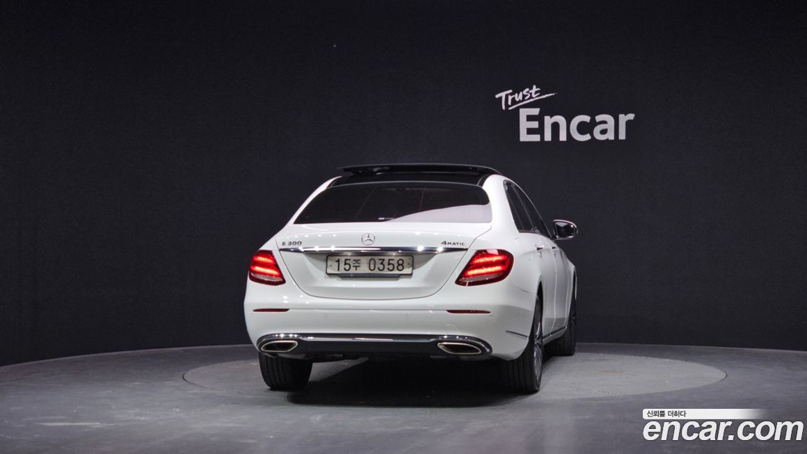 Mercedes-Benz E-Class 2017