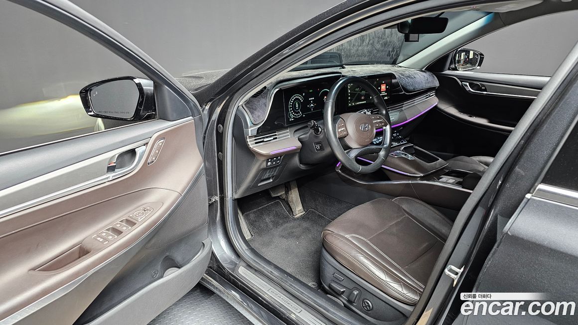 Hyundai Grandeur 2021