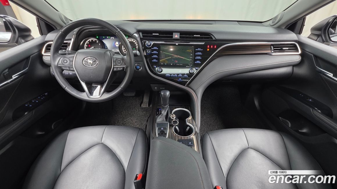 Toyota Camry 2018