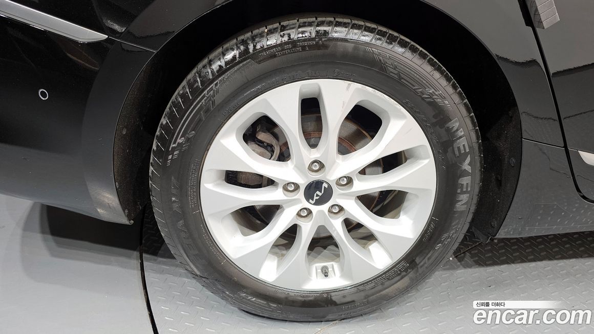 Kia K8 2023