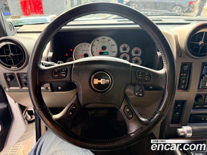 Hummer H2 2004