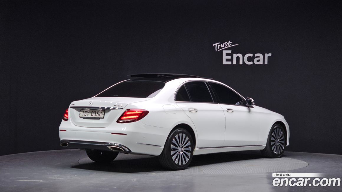 Mercedes-Benz E-Class 2017