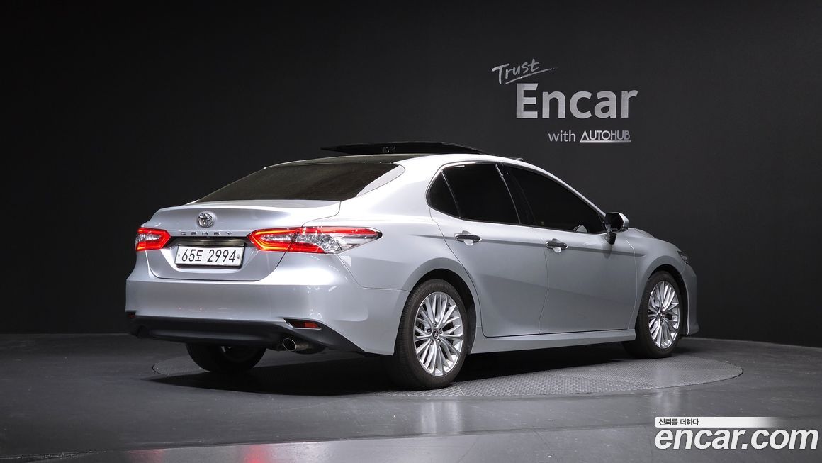 Toyota Camry 2018
