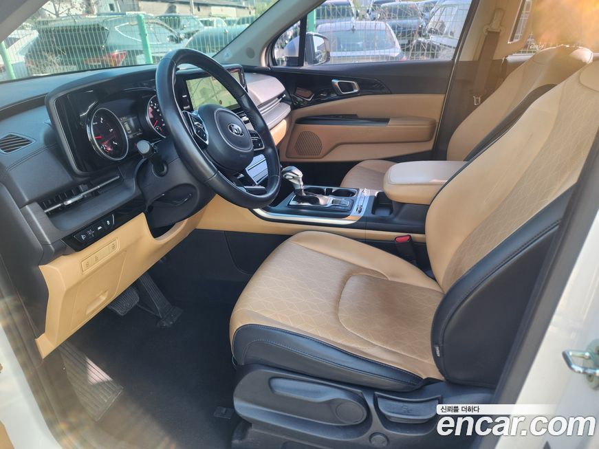 Kia Canival 2021