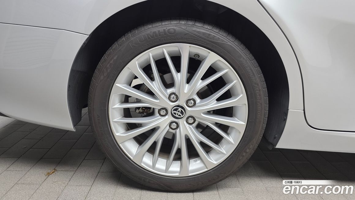 Toyota Camry 2018