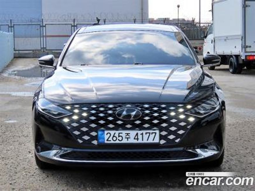 Hyundai Grandeur 2022