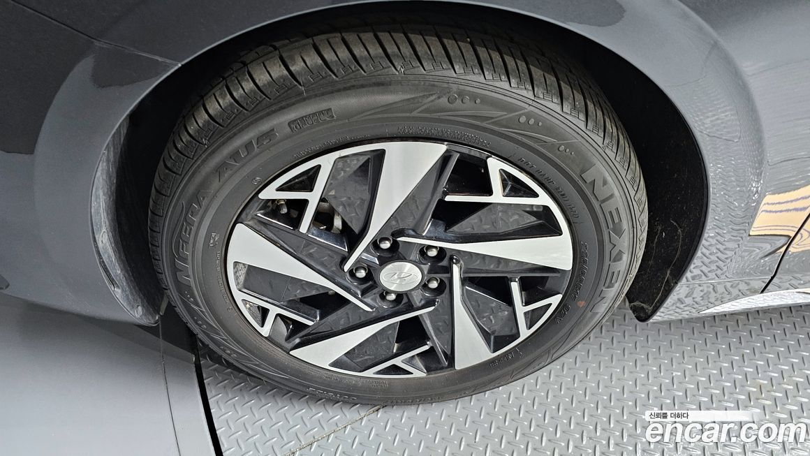 Hyundai Grandeur 2021