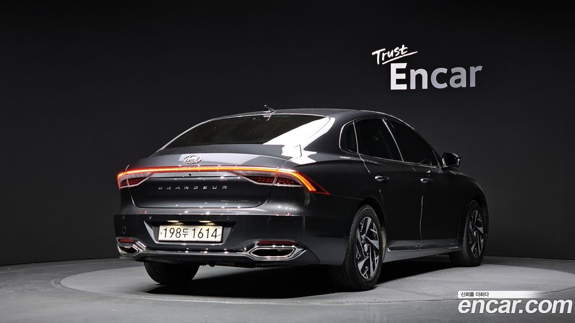 Hyundai Grandeur 2021