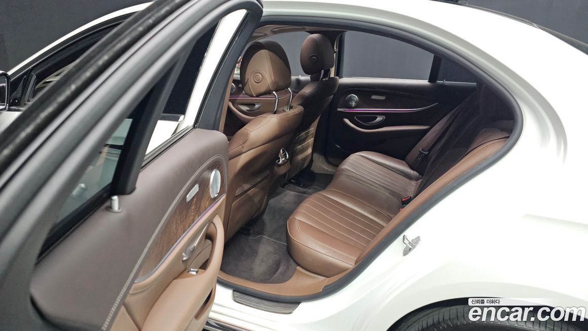 Mercedes-Benz E-Class 2017
