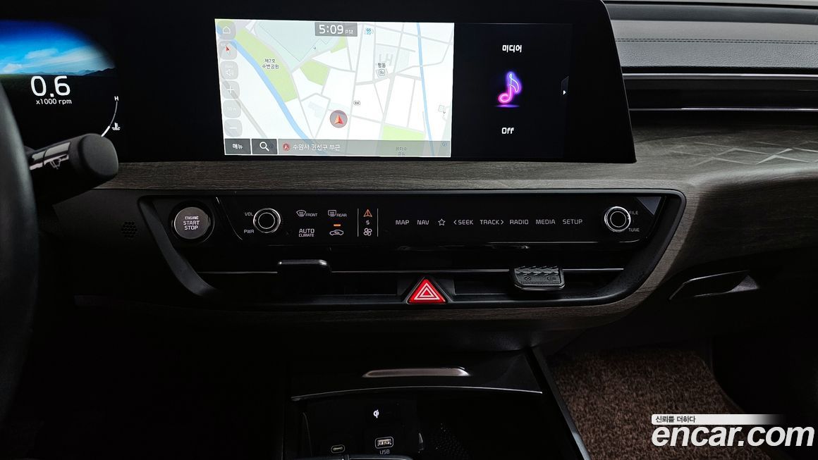 Kia K8 2023