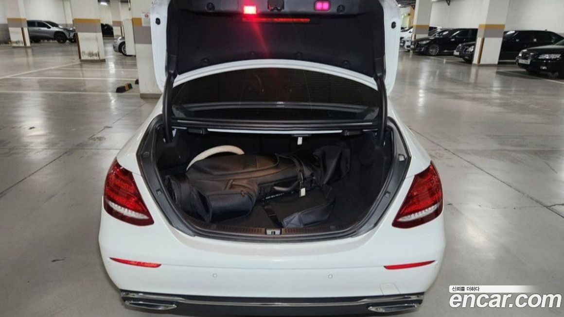 Mercedes-Benz E-Class 2019