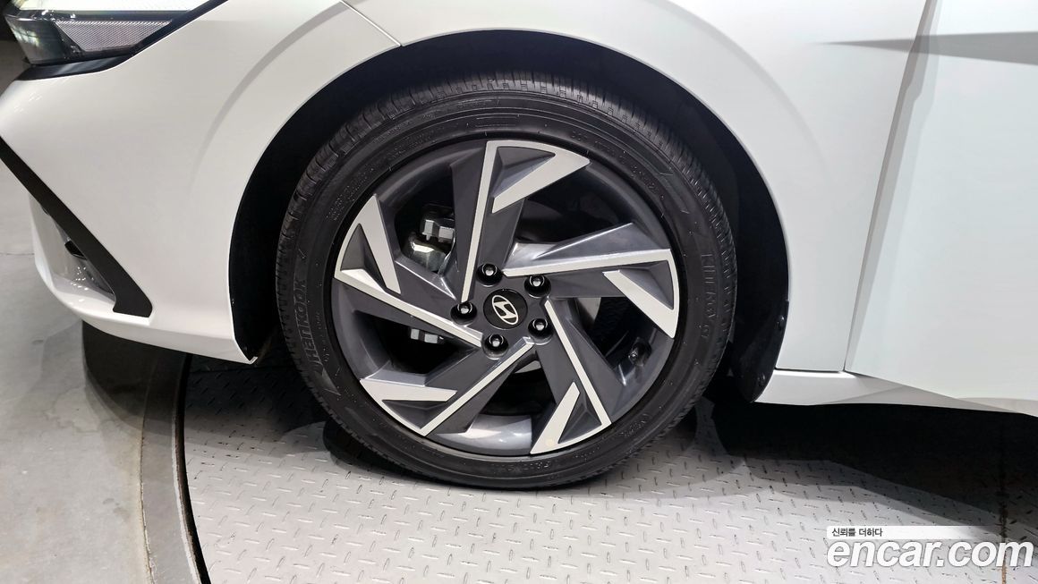 Hyundai AVANTE 2026
