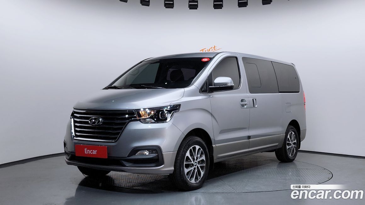 Hyundai Starex 2020