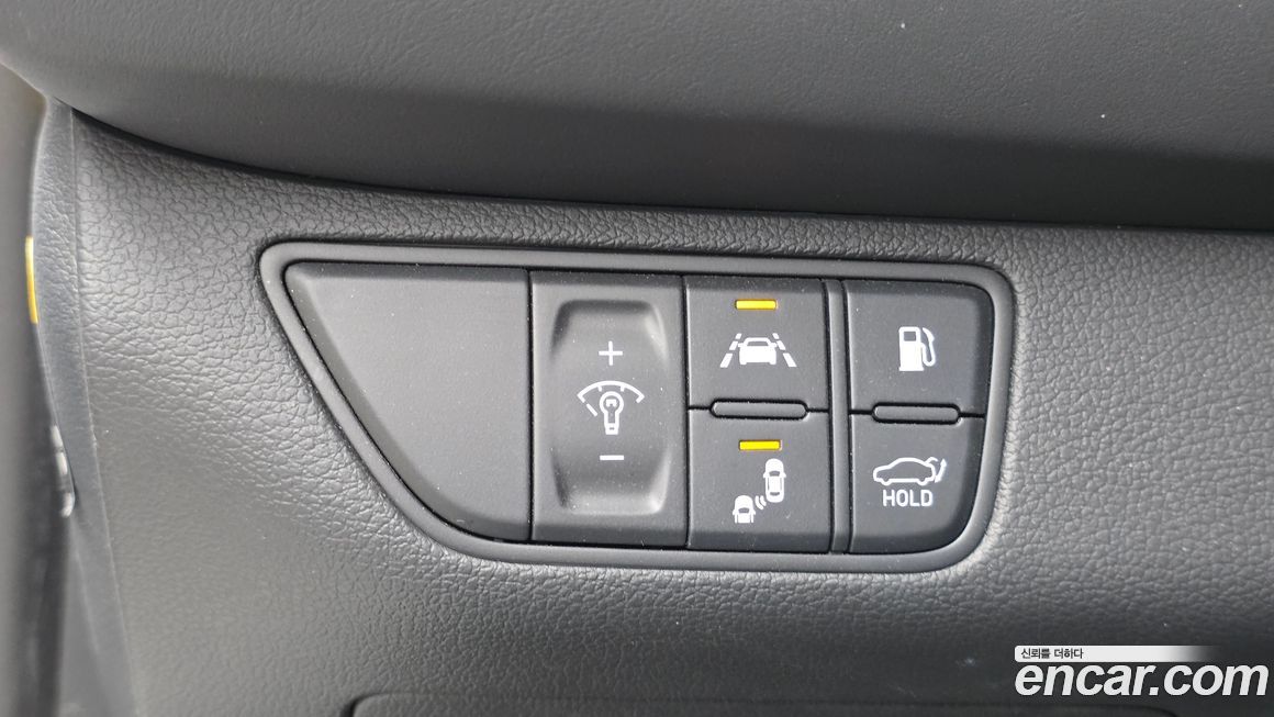 Genesis G70 2020