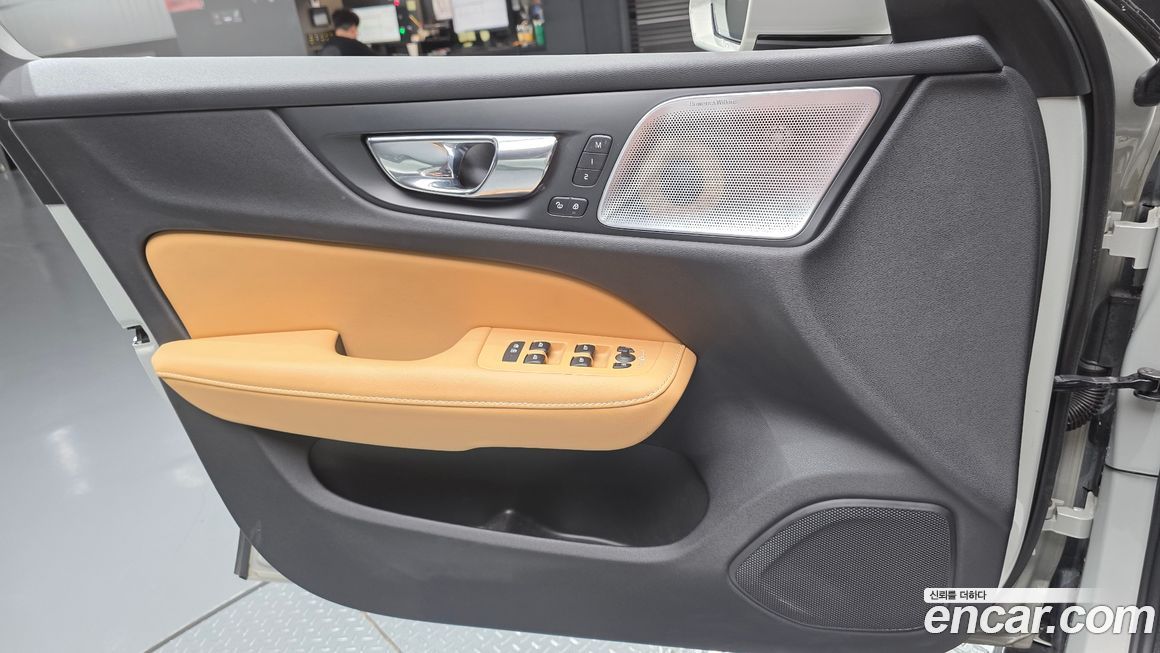 Volvo V60 2019