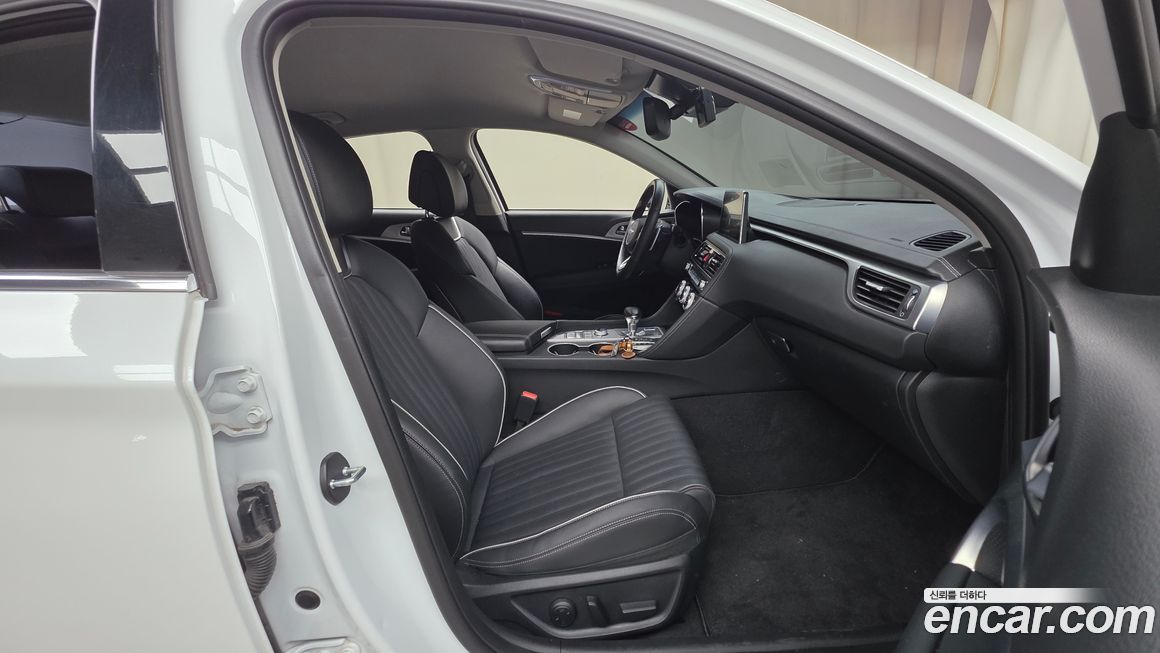 Genesis G70 2020