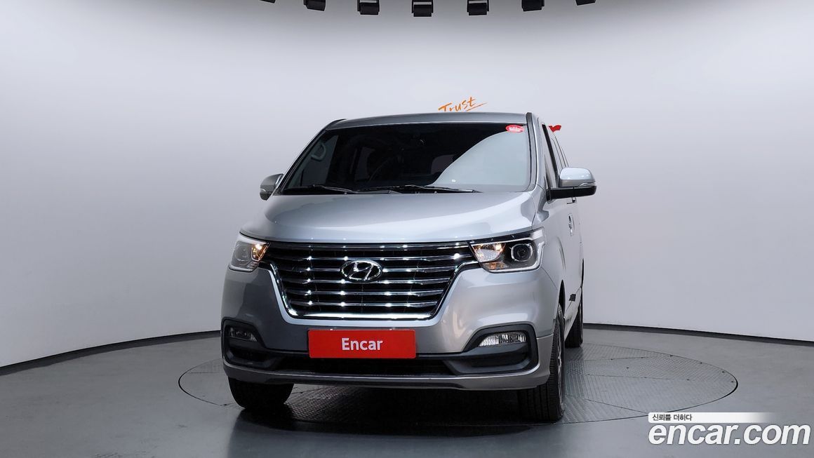 Hyundai Starex 2020