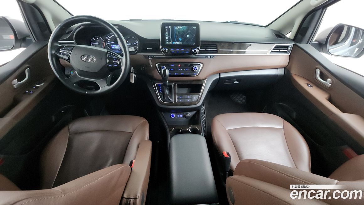 Hyundai Starex 2020