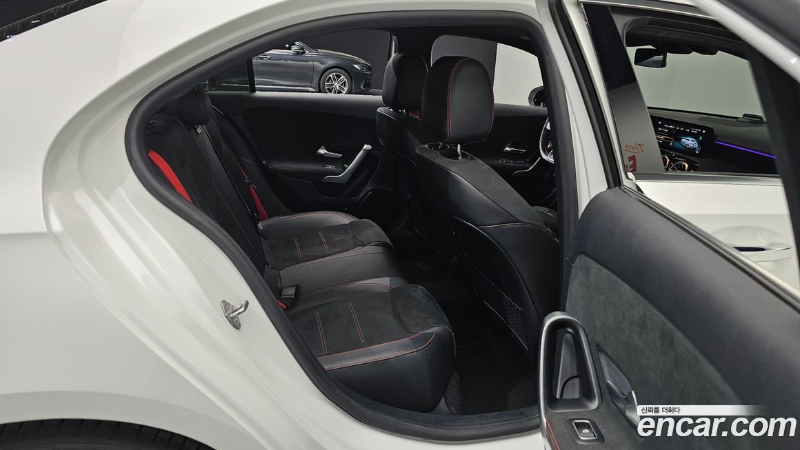 Mercedes-Benz A-Class 2021