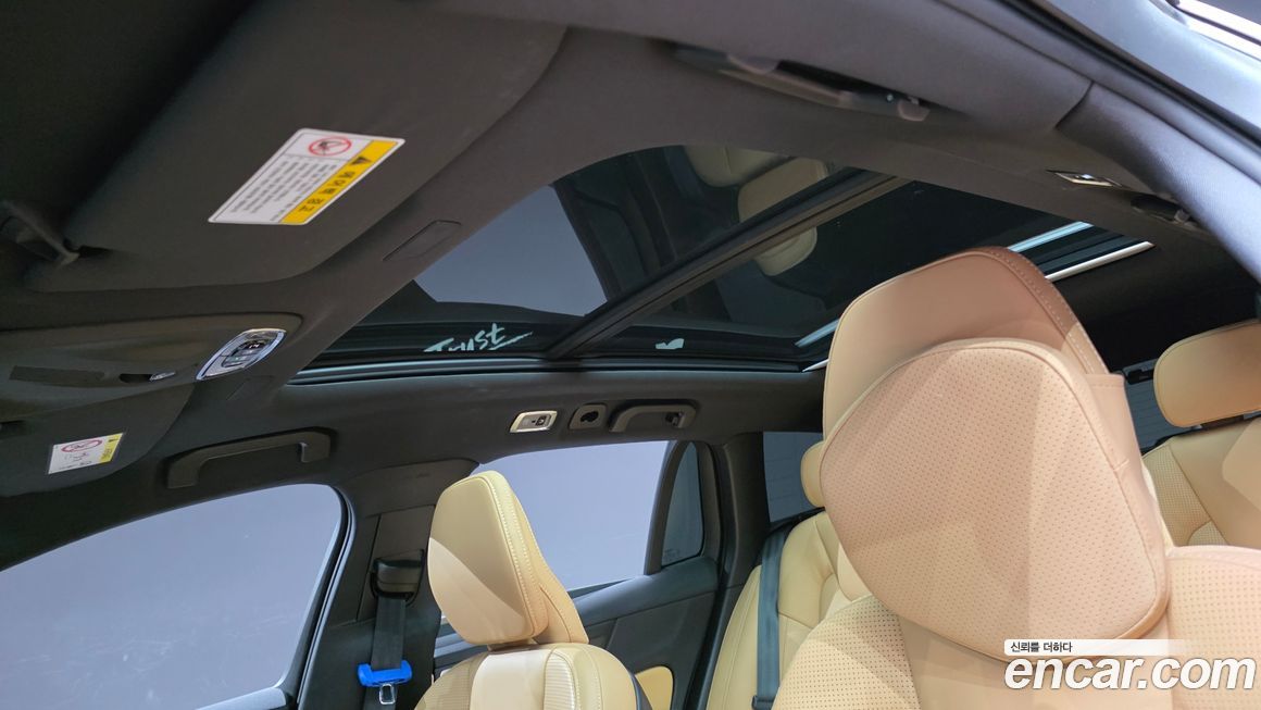 Volvo V60 2019