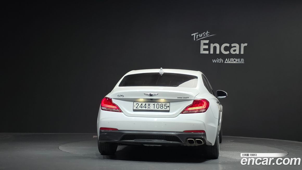 Genesis G70 2020